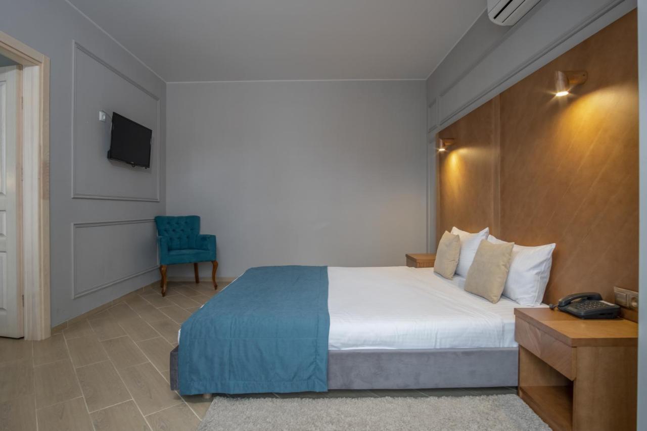 Boomerang Boutique Hotel Odesa Exterior photo
