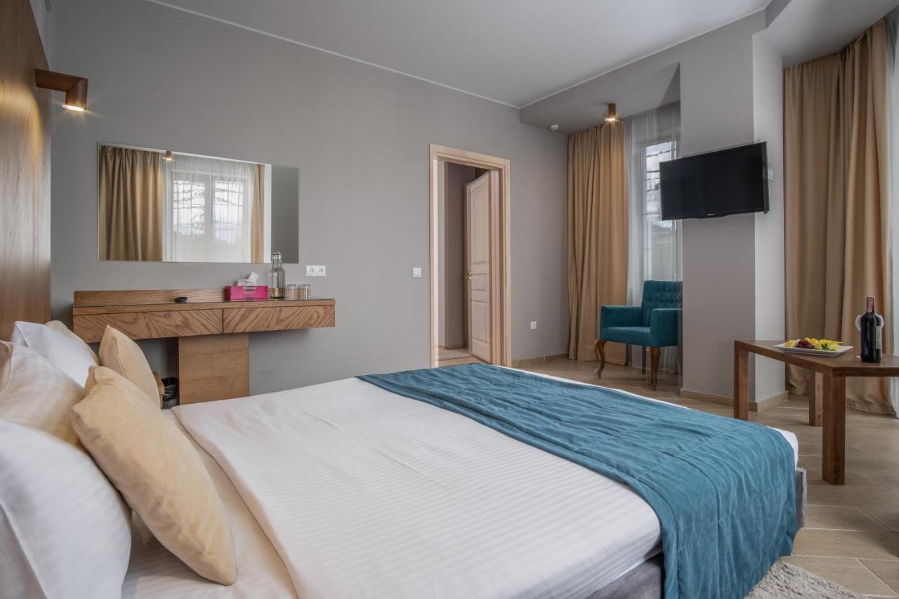 Boomerang Boutique Hotel Odesa Exterior photo